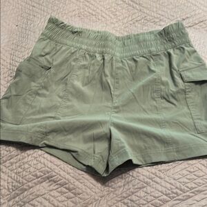 Yogalicious Women's Olive Cargo Shorts